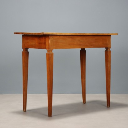 Escritorio, Escritorio Directorio de madera de cerezo