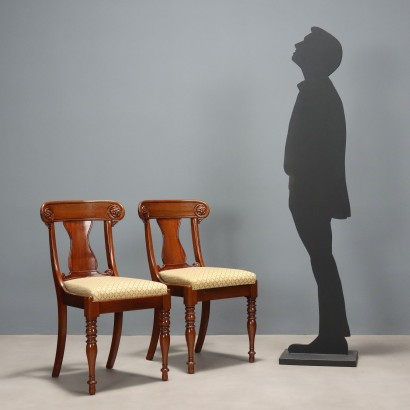 CHAISES, Ensemble de six chaises de style victorien
