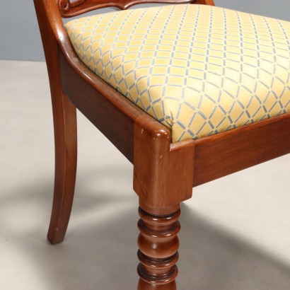 CHAISES, Ensemble de six chaises de style victorien
