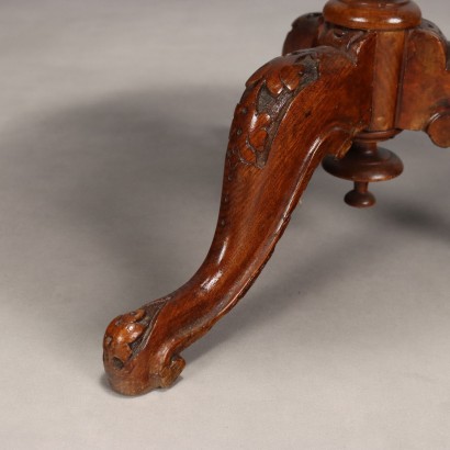 TABLE BASSE, Table centrale en hêtre