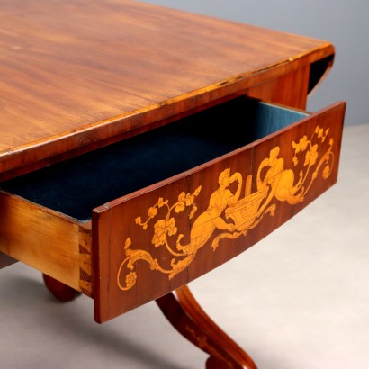 BUREAU, Bureau avec charnières