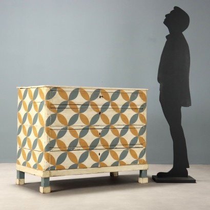 Commode du début du XIXe siècle, commode Umbertino de la fin du XIXe siècle