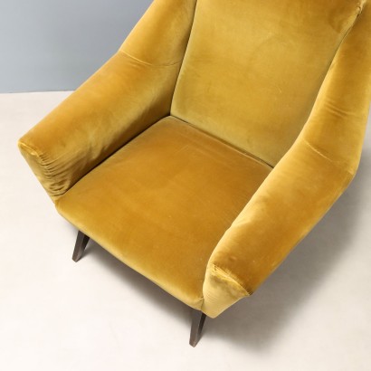 Due poltrone anni '60