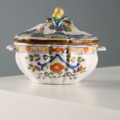 Salsiera con Coperchio in Maiolica di Faenza