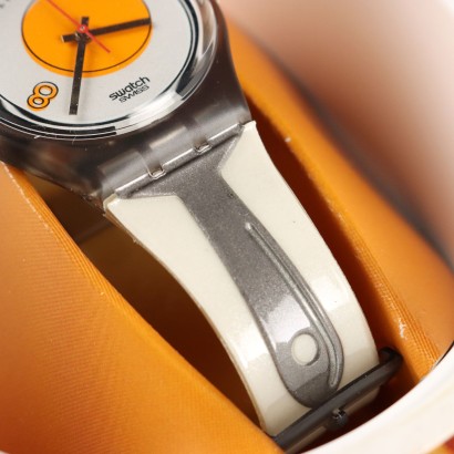 Gruppo di Tre Orologi Swatch a Tema