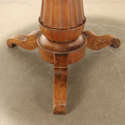Table, Round Table