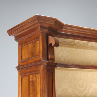 Credenza con alzata