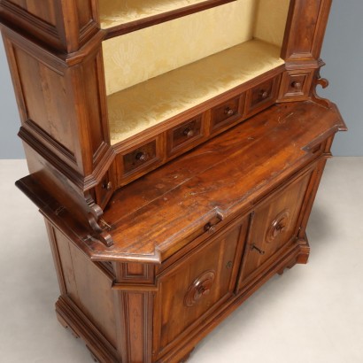 Credenza con alzata