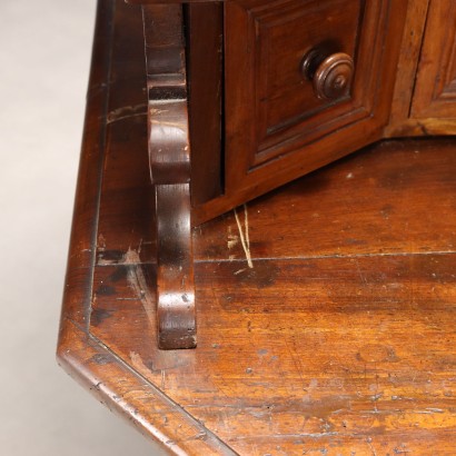 Credenza con alzata