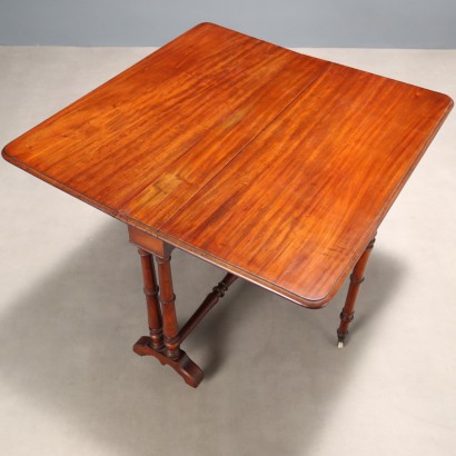 Mesa, Mesa de centro con listones, Mesa de centro con listones en caoba
