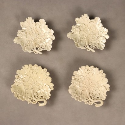 Gruppo di Quattro Piattini in Ceramica
