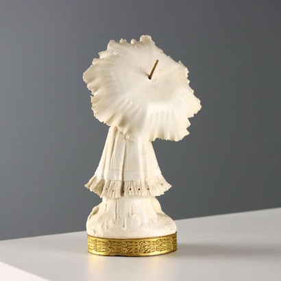 Statuina Bambina in Biscuit