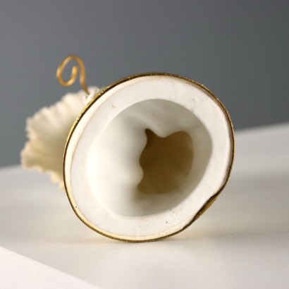 Statuina Bambina in Biscuit
