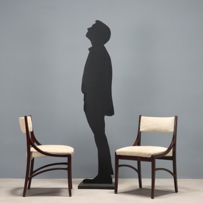 Six chaises des années 1960