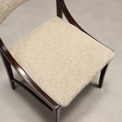 Six chaises des années 1960