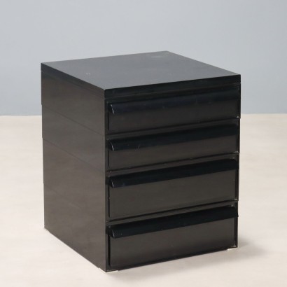 Cassettiera '4602' di Simon Fussel per Kartell