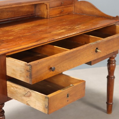 Writing desk, Walnut desk