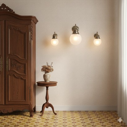 Tres lámparas de pared de los años 50