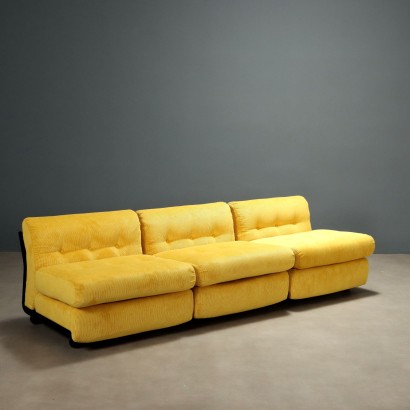 B&B Amanta Modular Seats Fabric Foam Plastic Italy 1970s