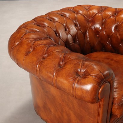 Paire de fauteuils, Paire de fauteuils de style Chesterfield