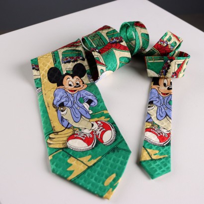Vintage Walt Disney Mickey Mouse tie