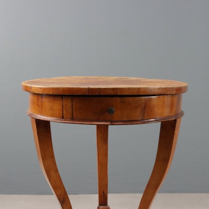 Mesa de centro de nogal