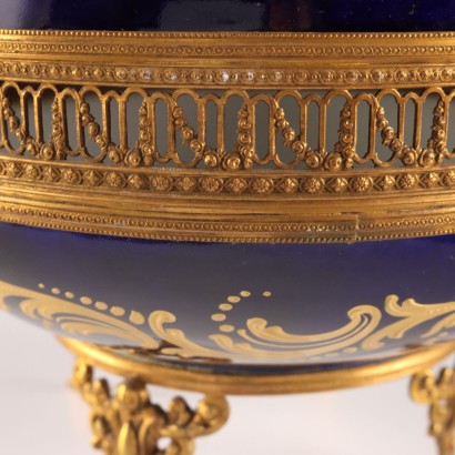 Caja de bronce y porcelana Blue Cob