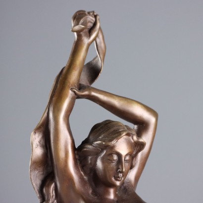 Weiblicher Akt Bronzeskulptur