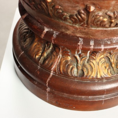 Große Terrakotta-Vase mit Ständer