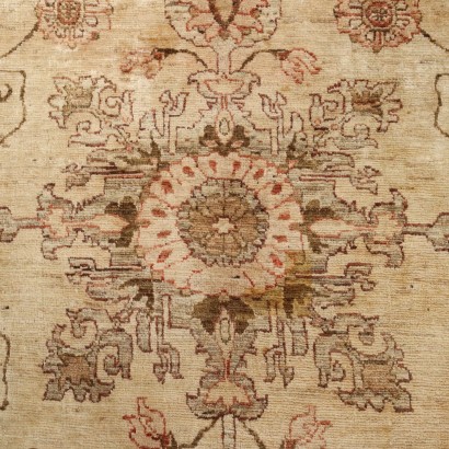 Herat Carpet - Pakistan