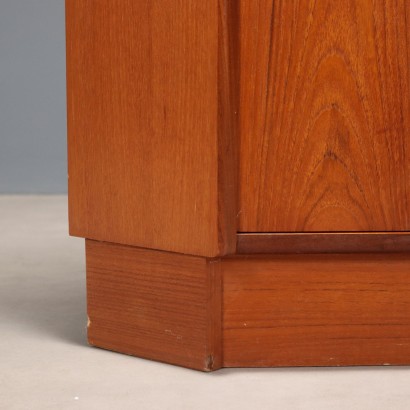 Vintage Design Corner Cabinet in Teak Veneer from the 1960s_1328862 1960s Corner Cabinet
