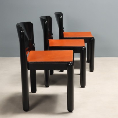 Eight '122' Chairs by Vico Magistretti, Vico Magistretti, Vico Magistretti, Vico Magistretti, Vico Magistretti