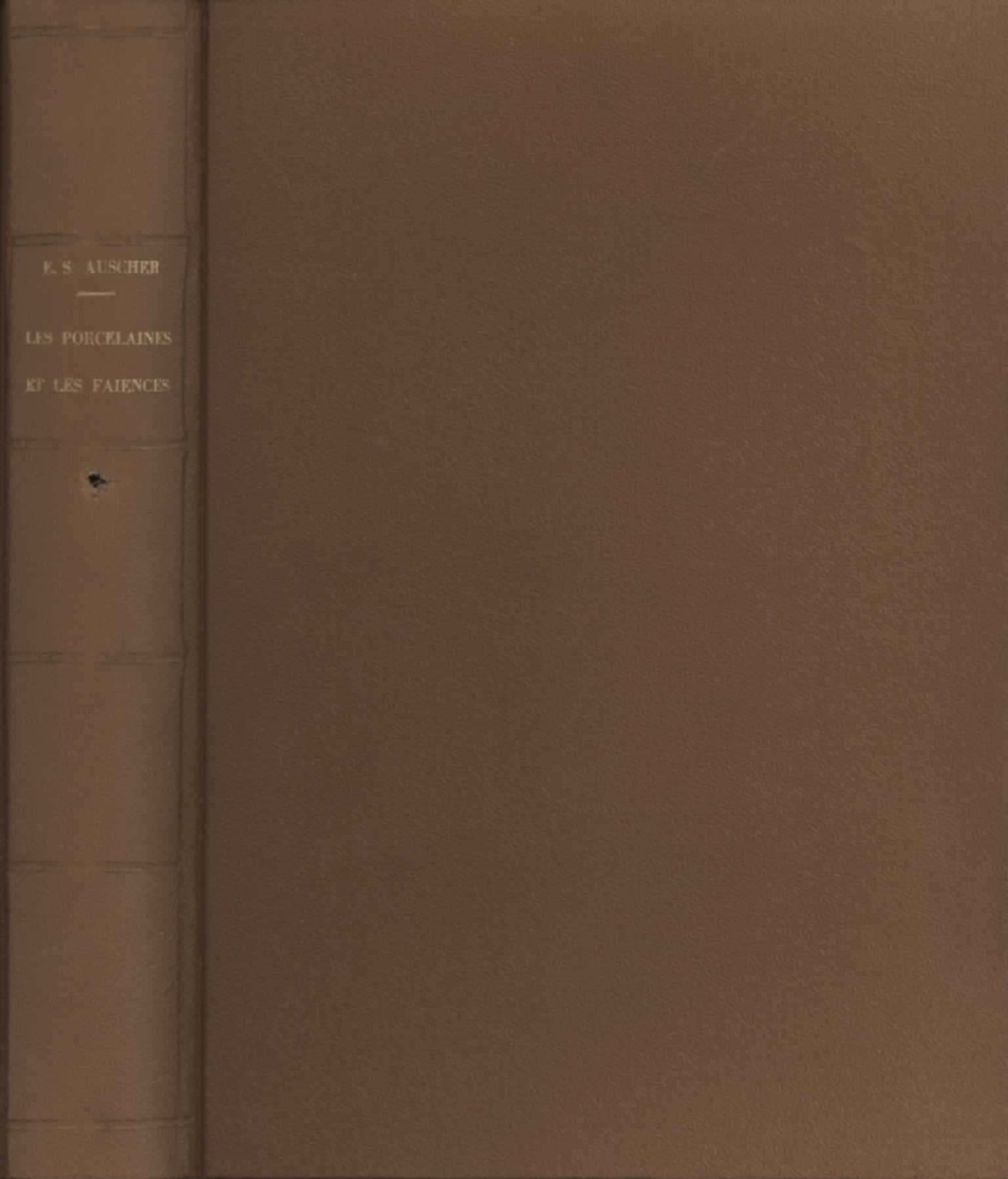 Les porcelaines et les faiences