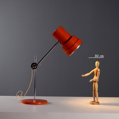 Lámpara de mesa vintage de metal y plástico, diseño de los años 60_1330190 Lámpara de mesa de los años 60