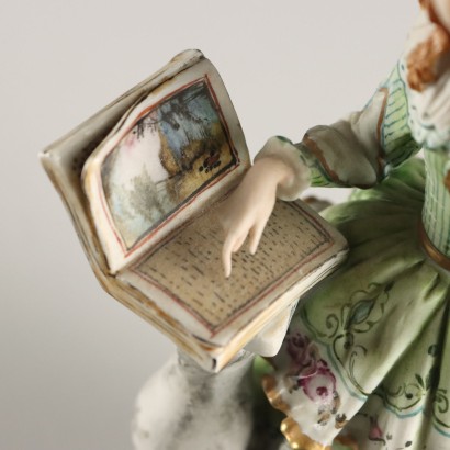 Antique Porcelain Figurine from the Capodimonte Manufactory, 20th Century_1330472 Porcelain figurine Manufacture of Ca