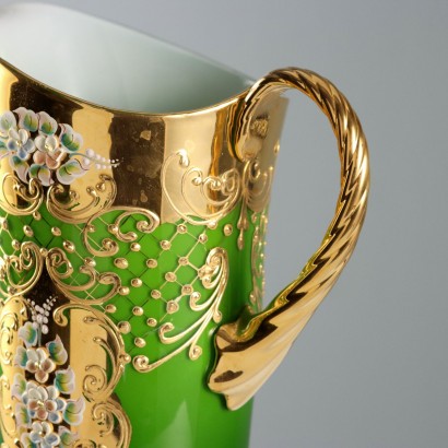 Jug with Four Glass Glasses