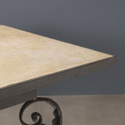 Table, Table avec plateau en marbre