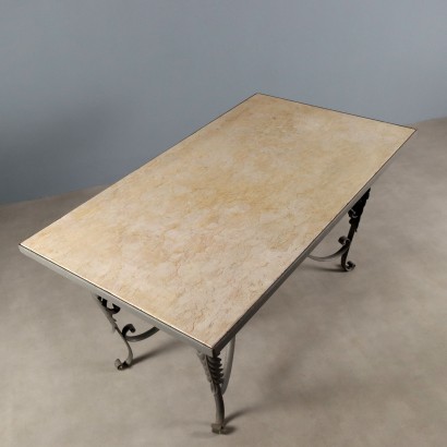 Table, Table avec plateau en marbre