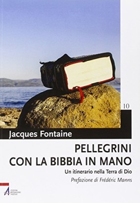 Pellegrini con la bibbia in mano