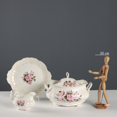 Marie Louise Dinner Service Royal Albert England 20th Century_1330852 "Marie Loui" Dinner Service