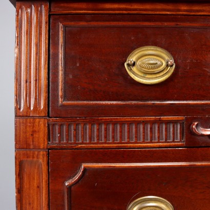 Cassettiera,Cassettiera in Mogano