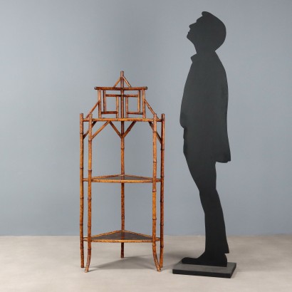 Mueble esquinero, estante de bambú