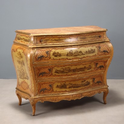 Commode de style baroque