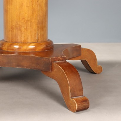 Couchtisch mit Scharnieren