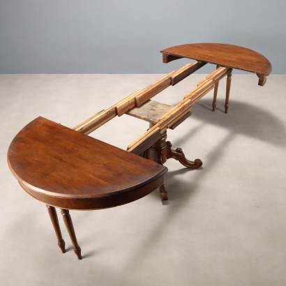 Tavolo allungabile,Tavolo allungabile in Noce