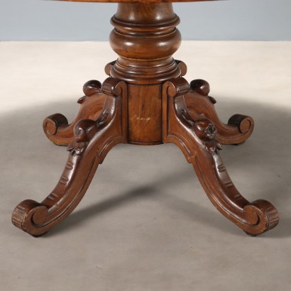 Tavolo allungabile,Tavolo allungabile in Noce