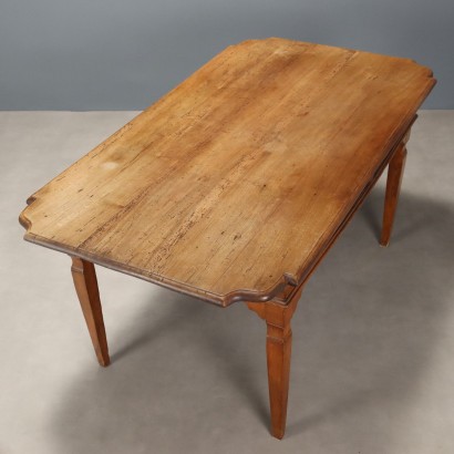 Tavolo,Tavolo in Noce