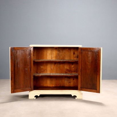 Sideboard, Nussbaum-Sideboard aus dem späten 20. Jahrhundert, Barock-Sideboard aus lackiertem Nussbaumholz