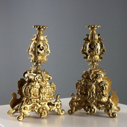 Horloge triptyque en bronze doré