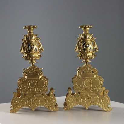 Horloge triptyque en bronze doré